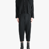 Black top,full body view