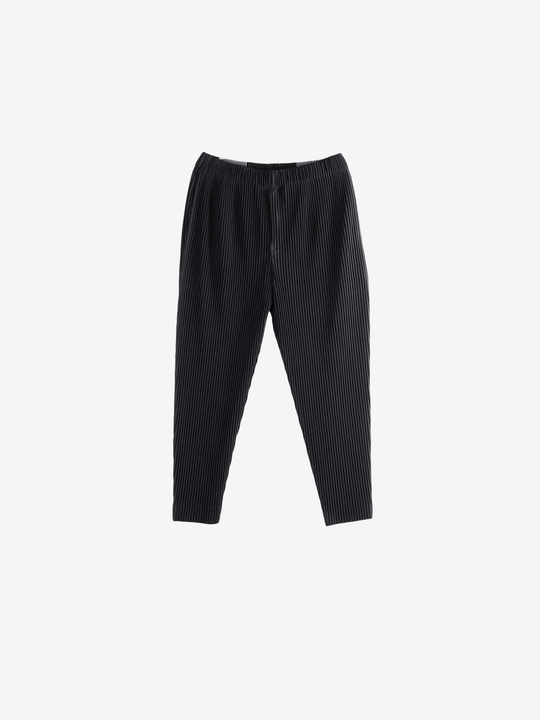 Black pant, front view