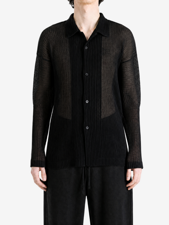 Black shirt, full body view