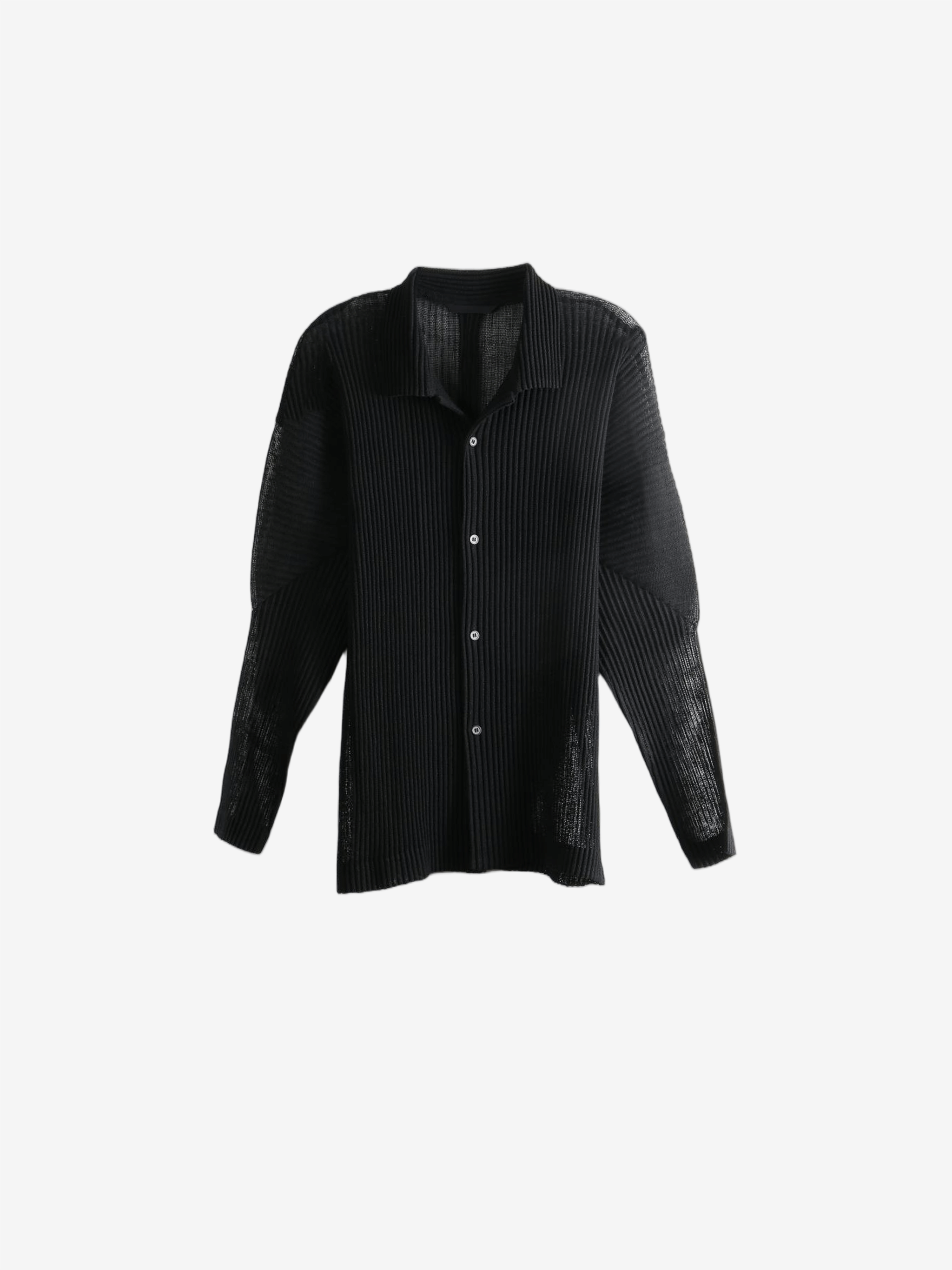 Black shirt, front view
