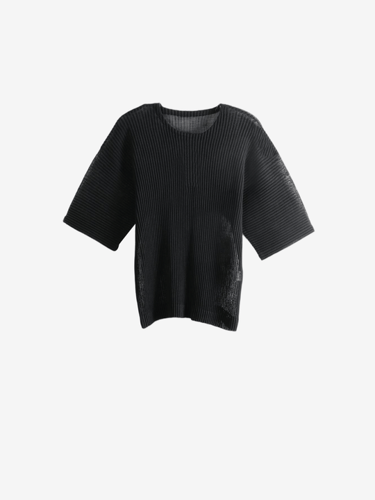Black t-shirt, front view