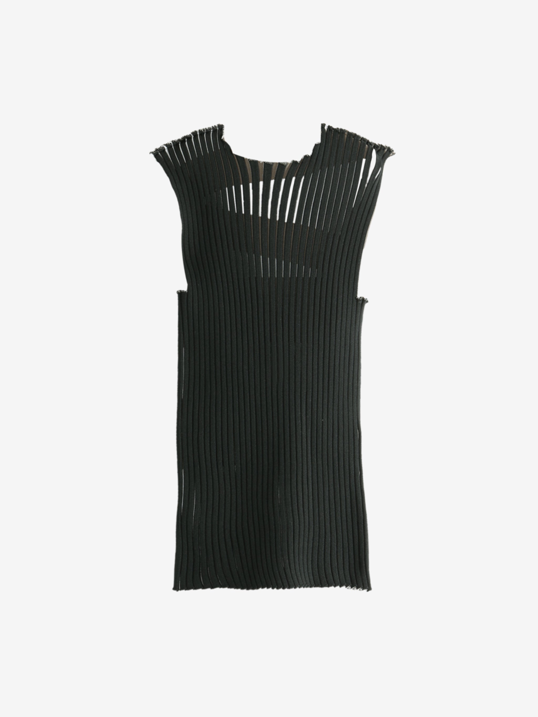 Black top,front view