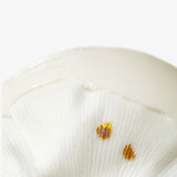 Detail of JINJIN PARIS Leaf Whisper Teacup with embossed leaf texture and hand-applied gold leaf detailing.