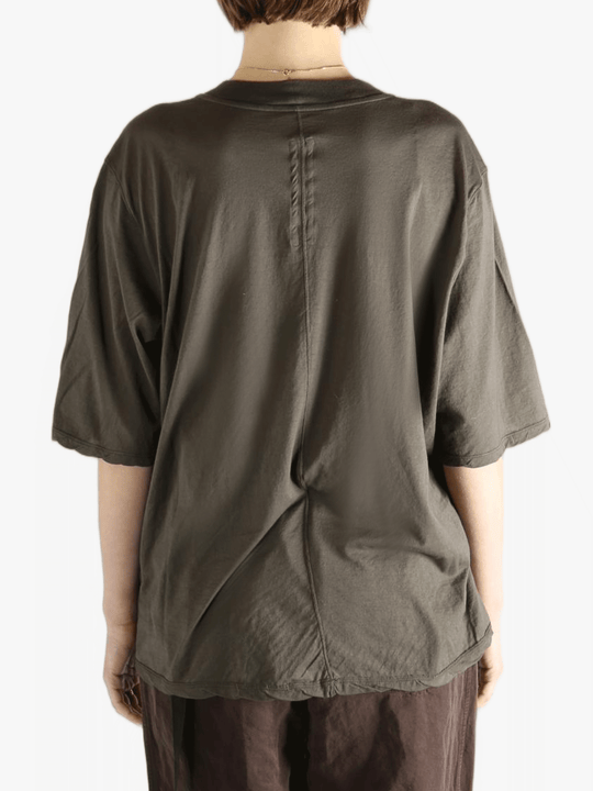 Grey T-shirt worn by a person, showing the T-shirt fit