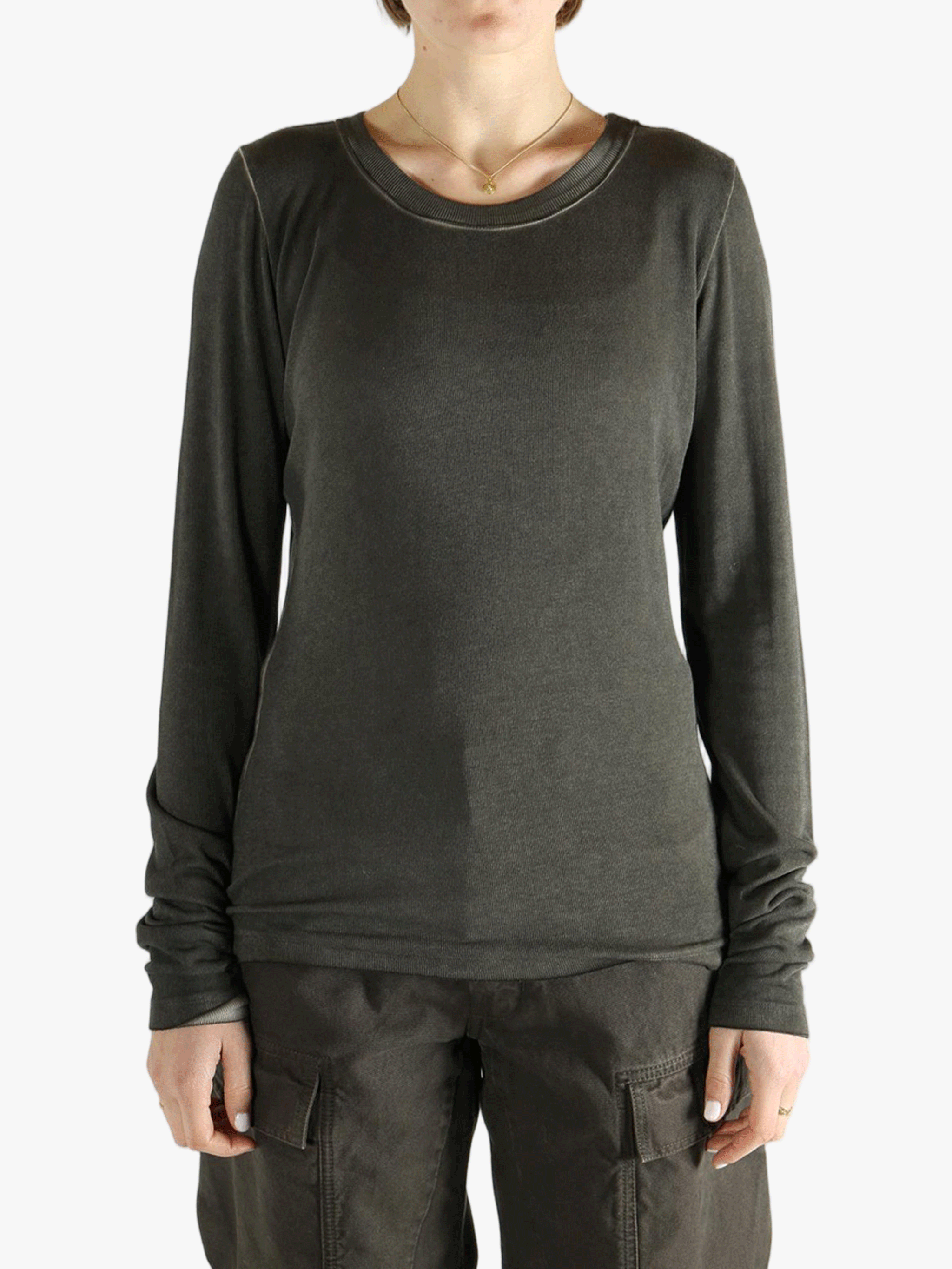 Grey tee  worn by a person, showing the tee fit