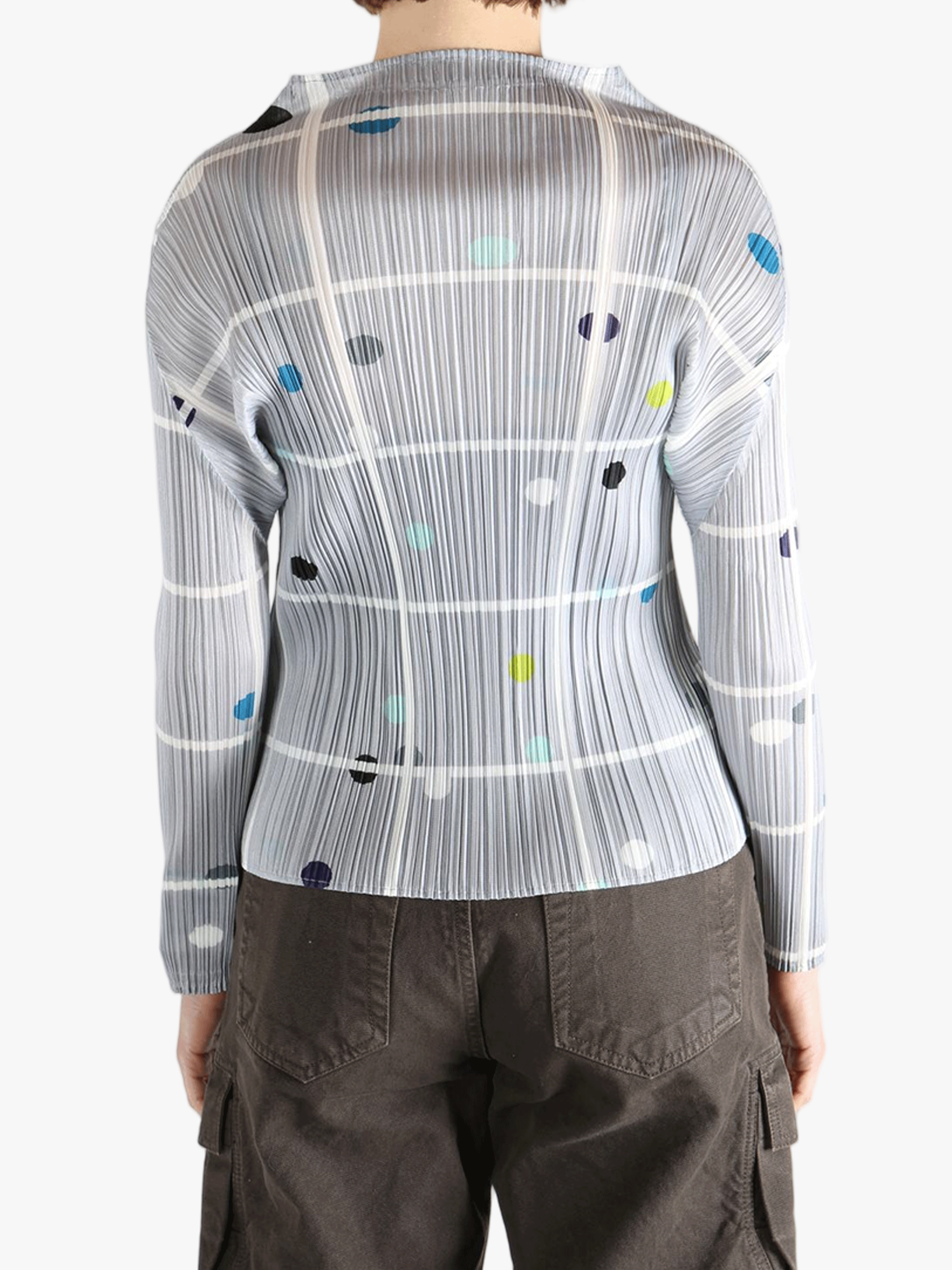 Grey shirt worn by a person, showing the shirt fit