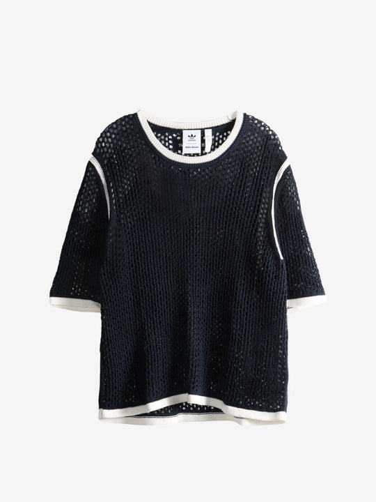 Black shirts,front view