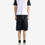 White t-shirt, full body view