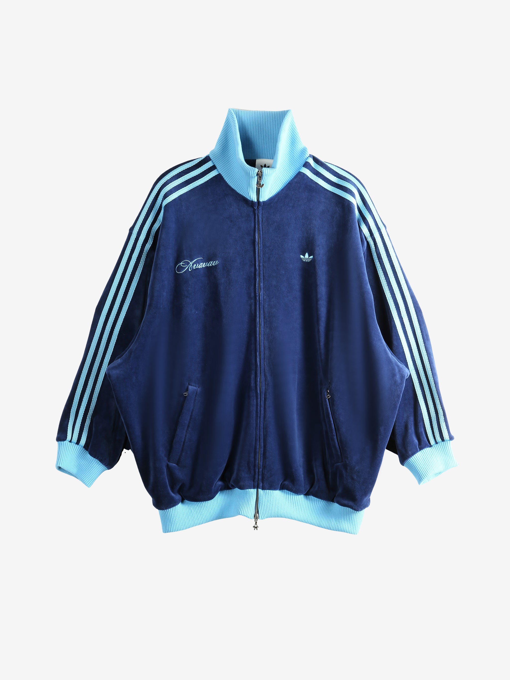 Blue jacket,front view