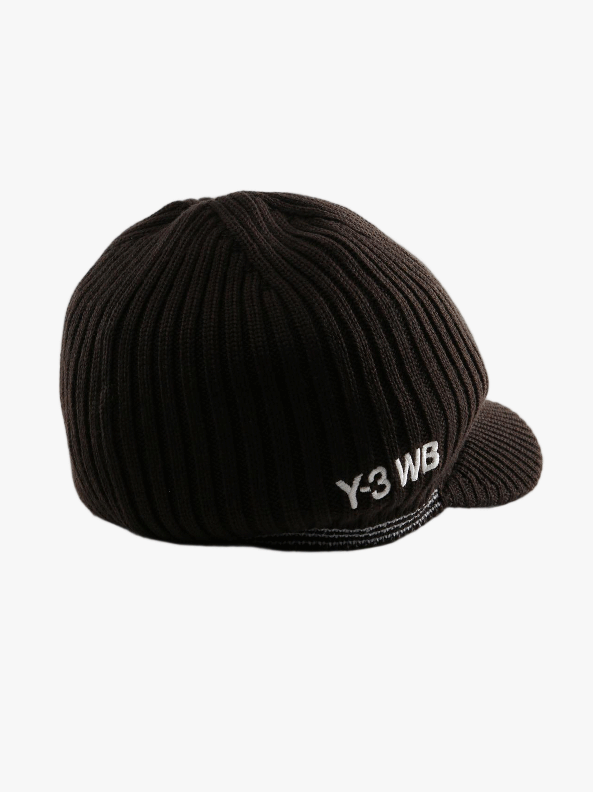 Brown hat, back view