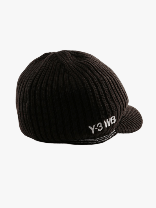 Brown hat, back view