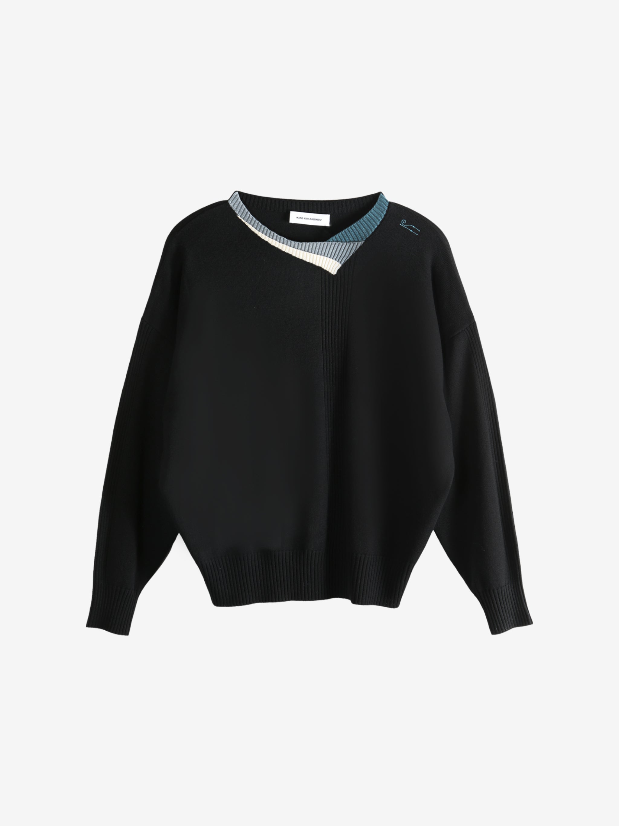 Black top, front view