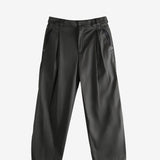 Black pants,front view