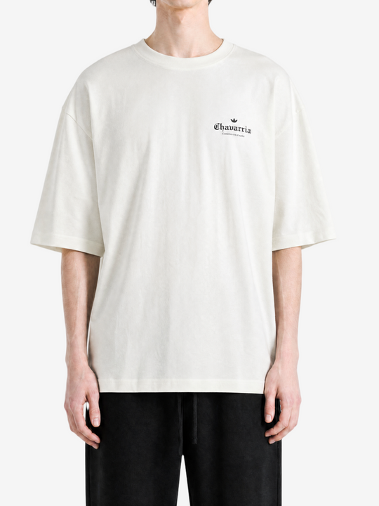 White t-shirt, full body view