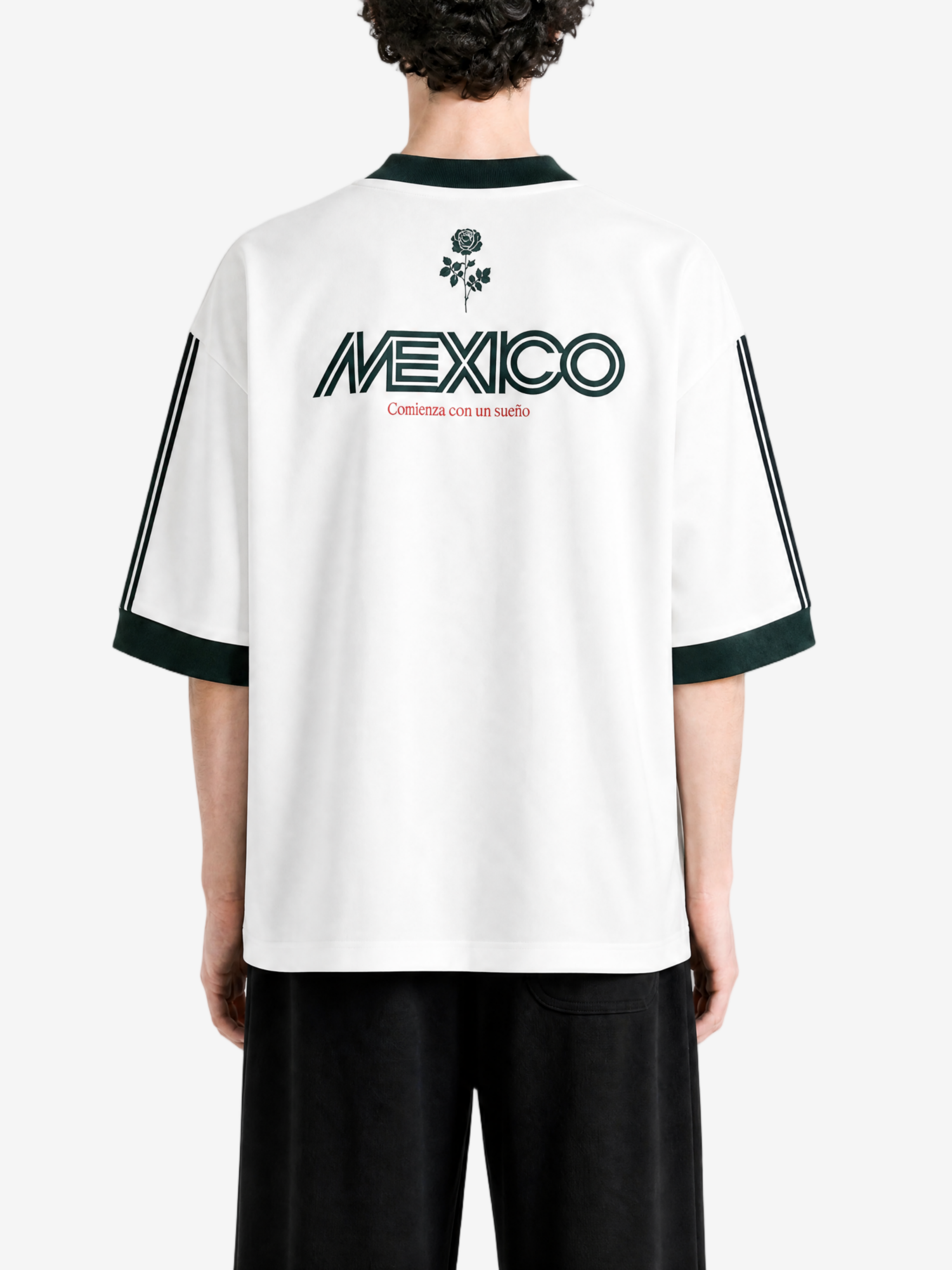 White t-shirt, full body view