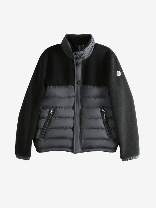 Black jackets,front view