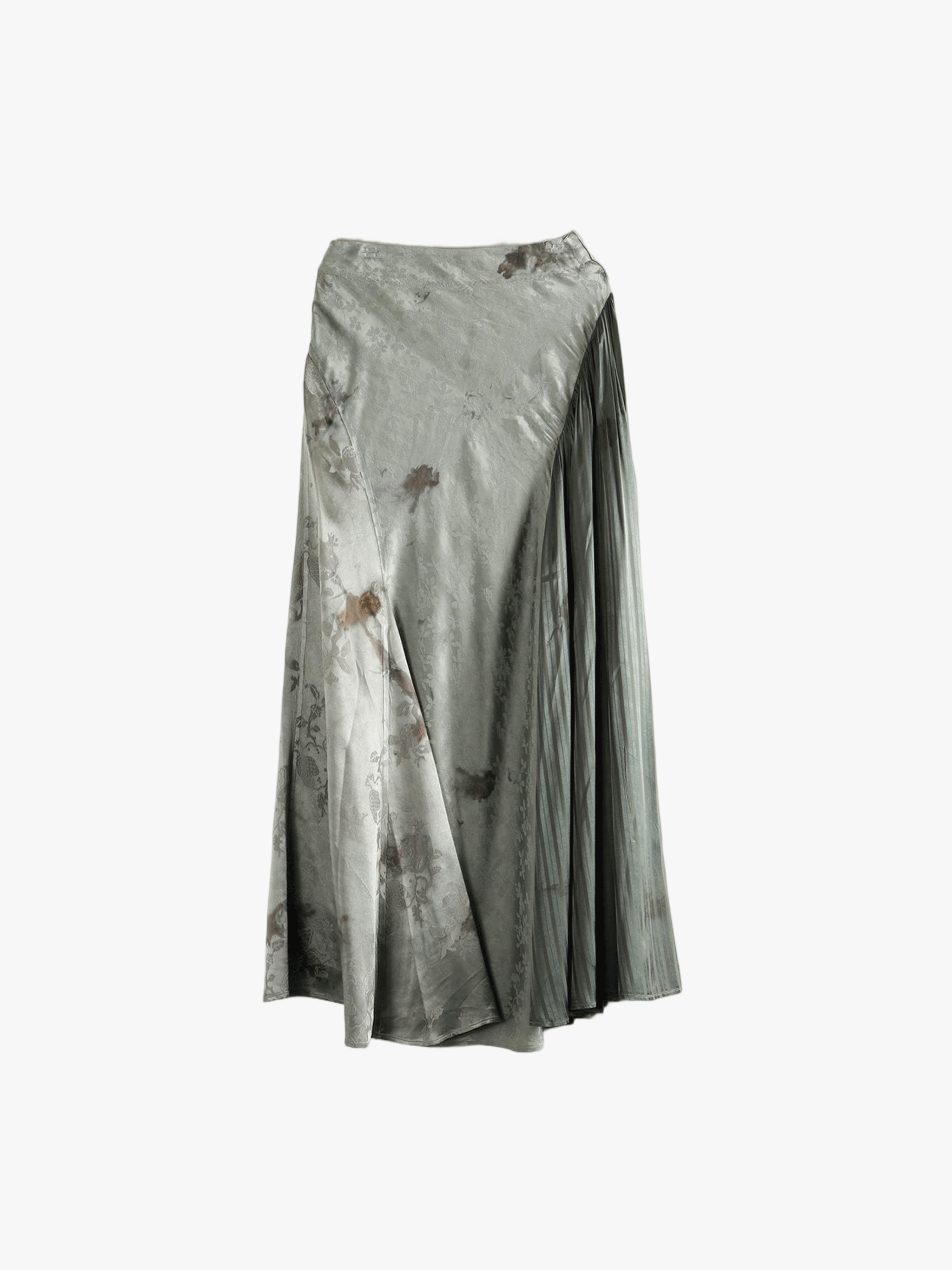 Silver dress, full view