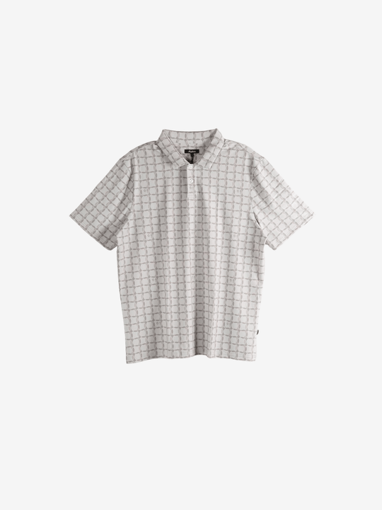 Grey shirt, front view