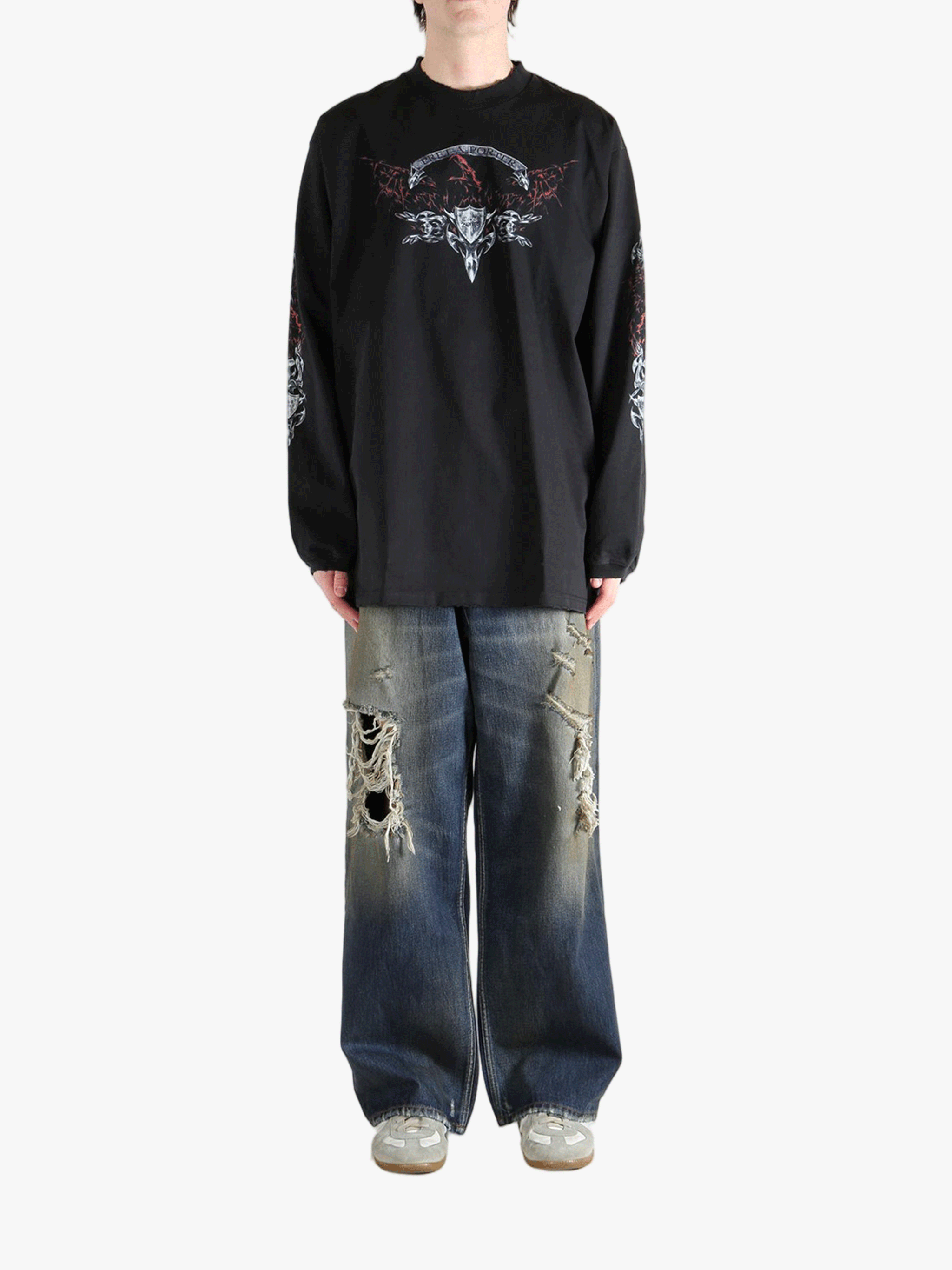 Black shirt ,full body view