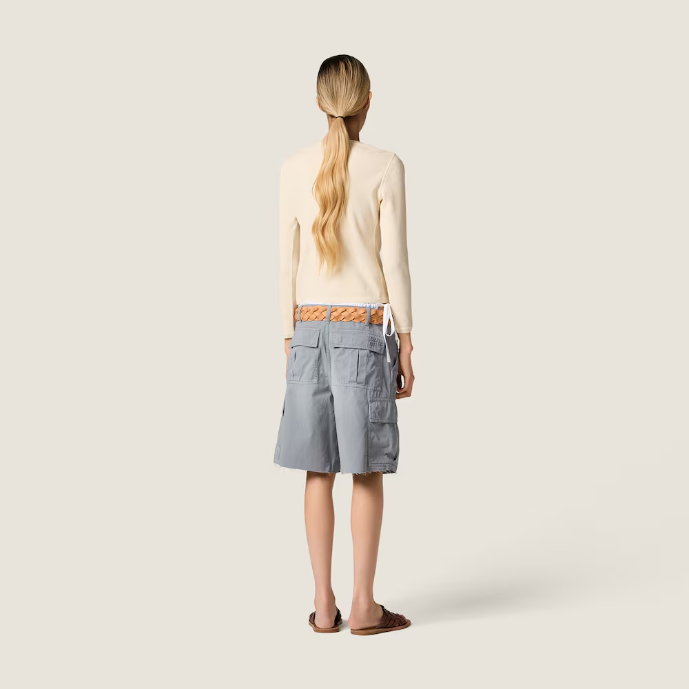 Tan t-shirt, full body view