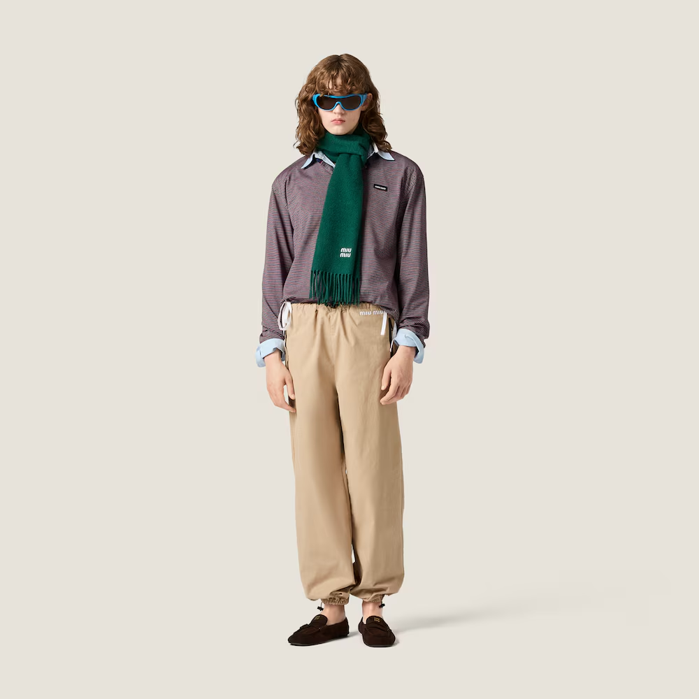 Navy top, full body view