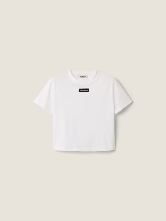 White shirt, front view