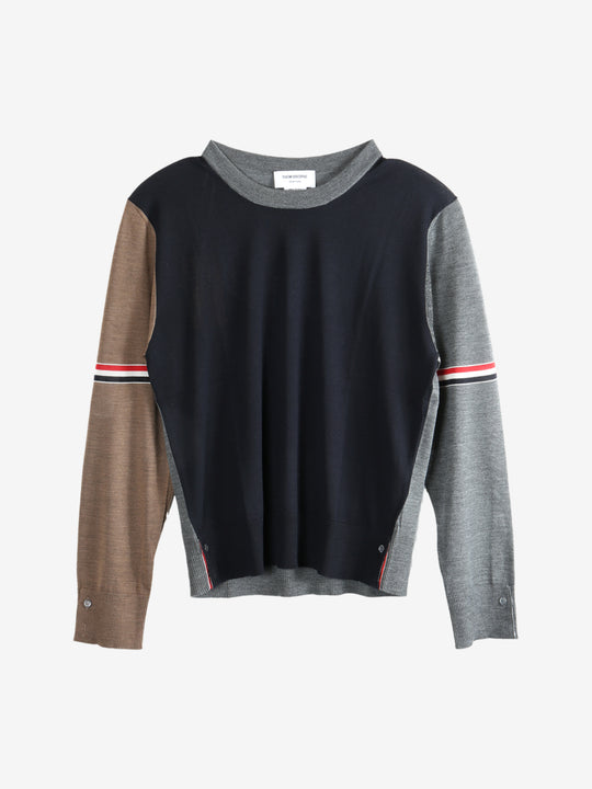 Blue knitwear, front view