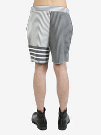 THOM BROWNE Men Fun Mix Seersucker Jacquard Shorts In Cotton W/ 4 Bar Stripe