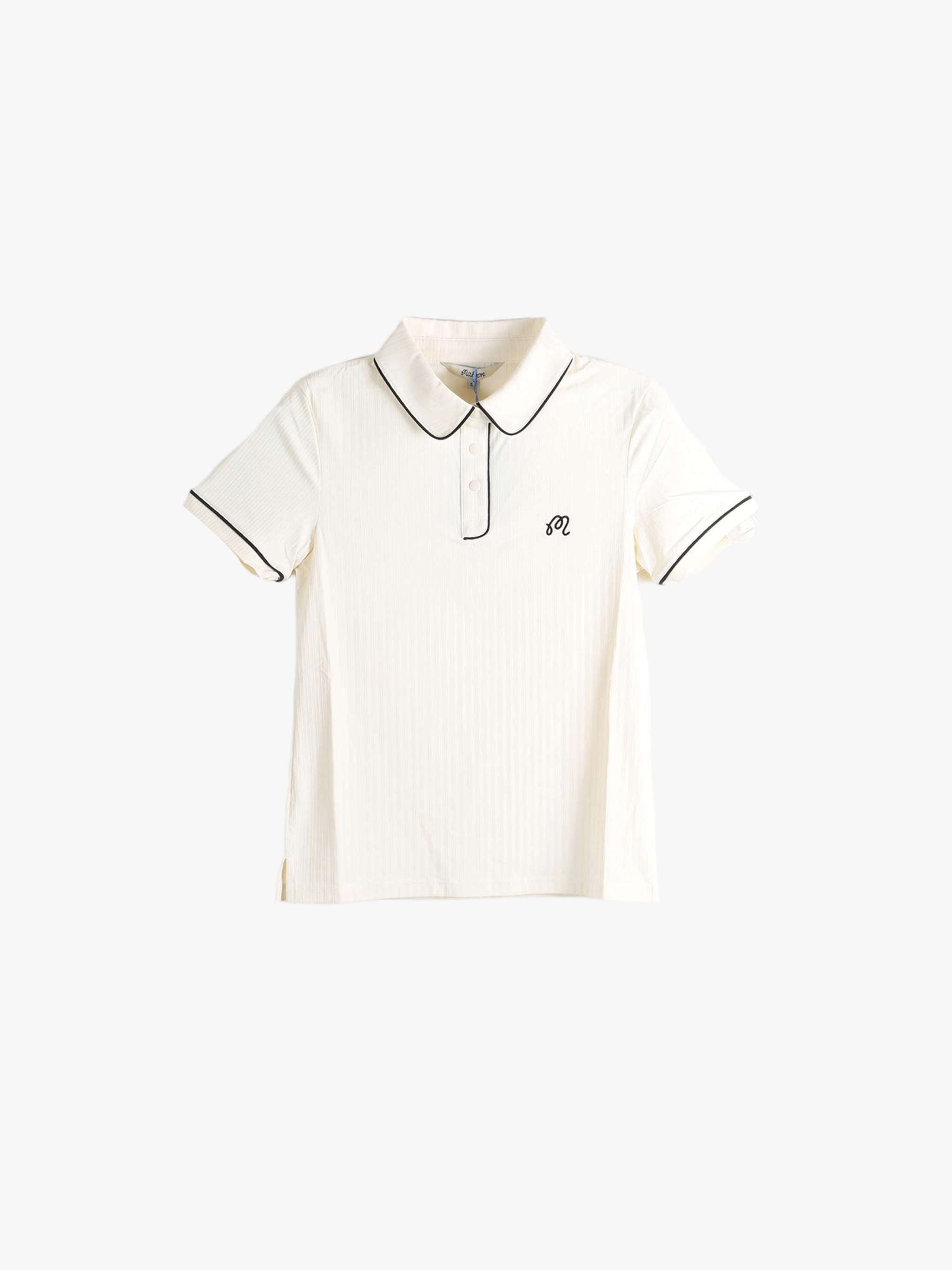 White t-shirt , front view