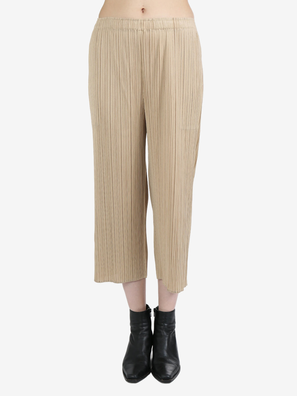 PLEATS PLEASE ISSEY MIYAKE - Women Monthly Colors: August Pants