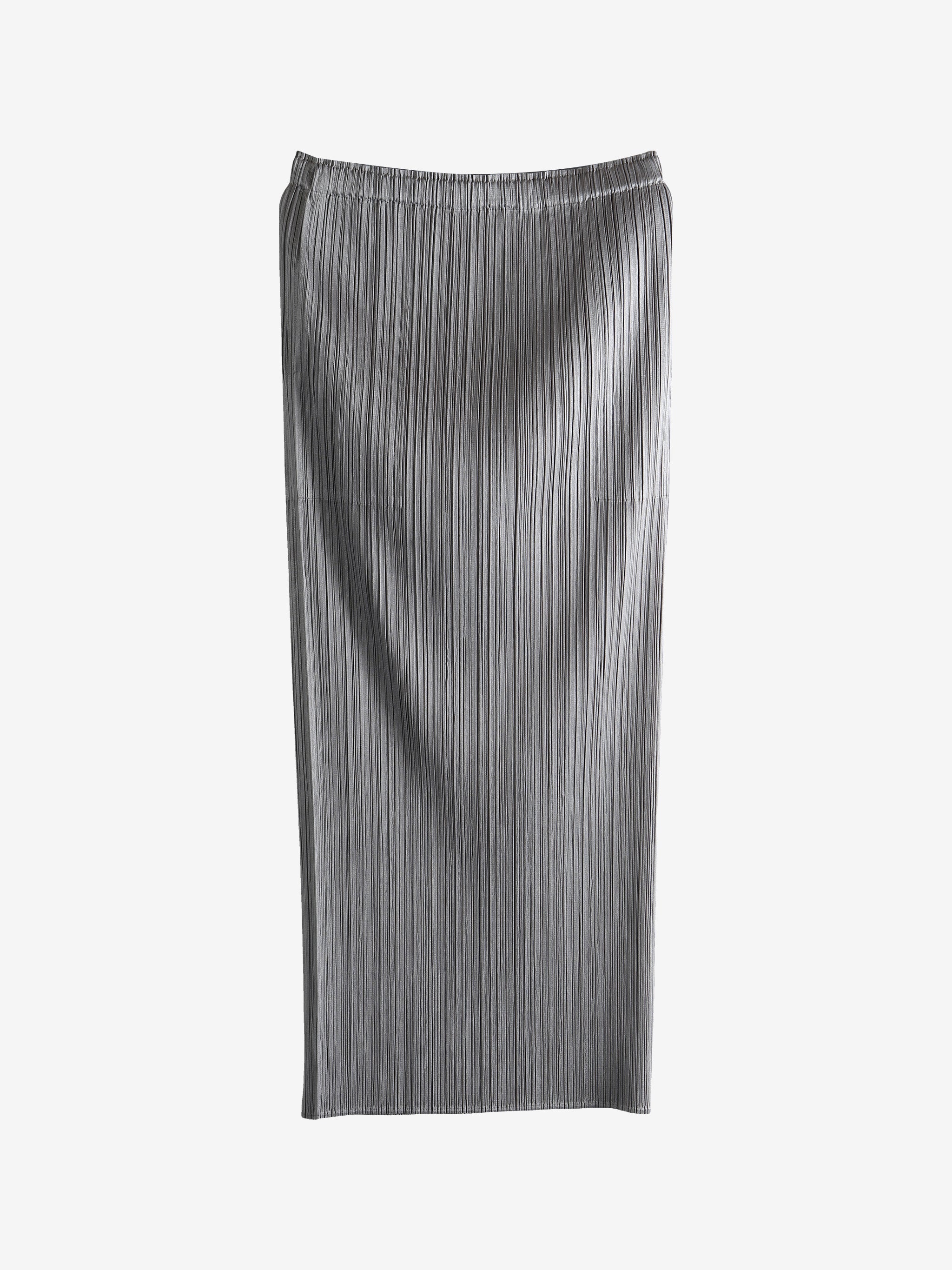 Grey skirts, front view