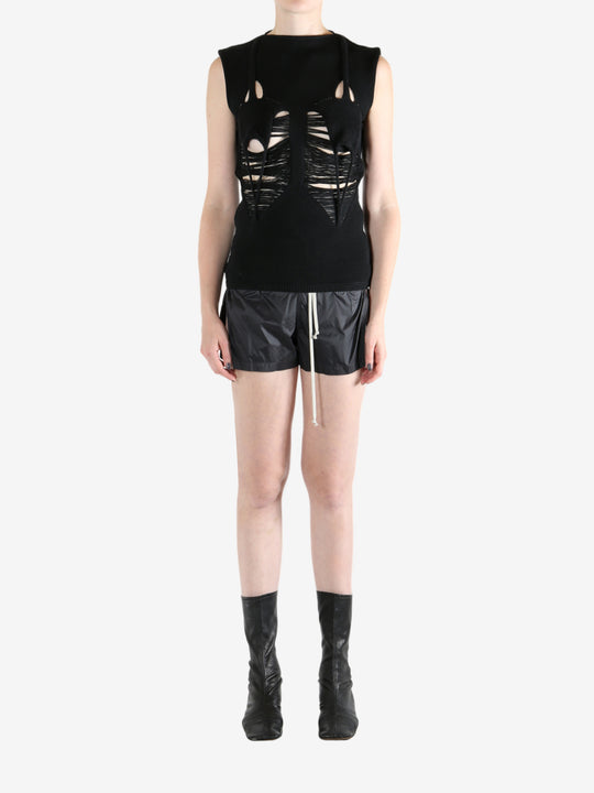 Black top, full body view