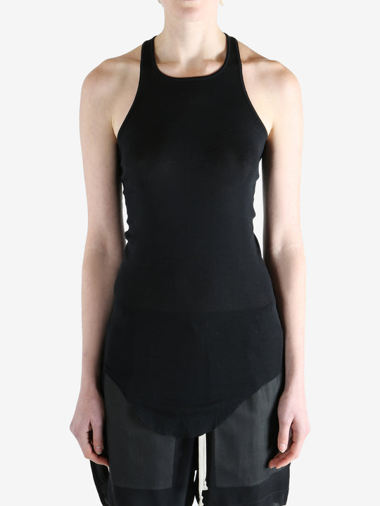Black tops,front view