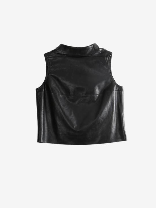 Black tops, front view