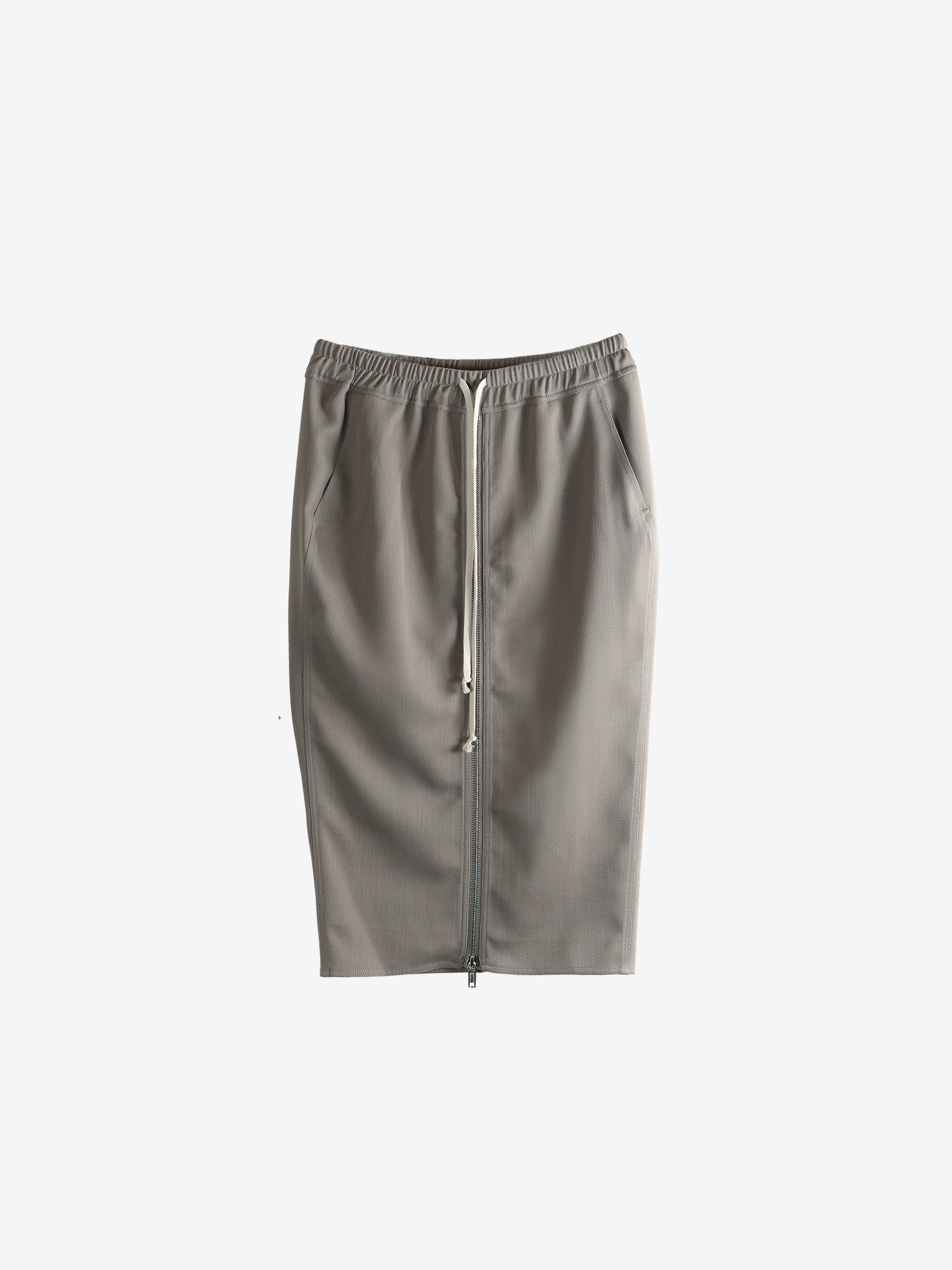 Grey skirt,front view