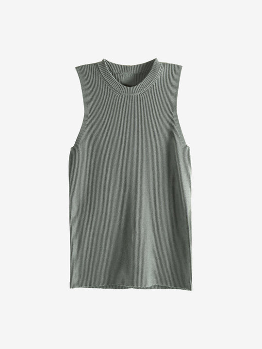 Grey tops,front view