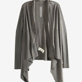 Grey knitwear,front view