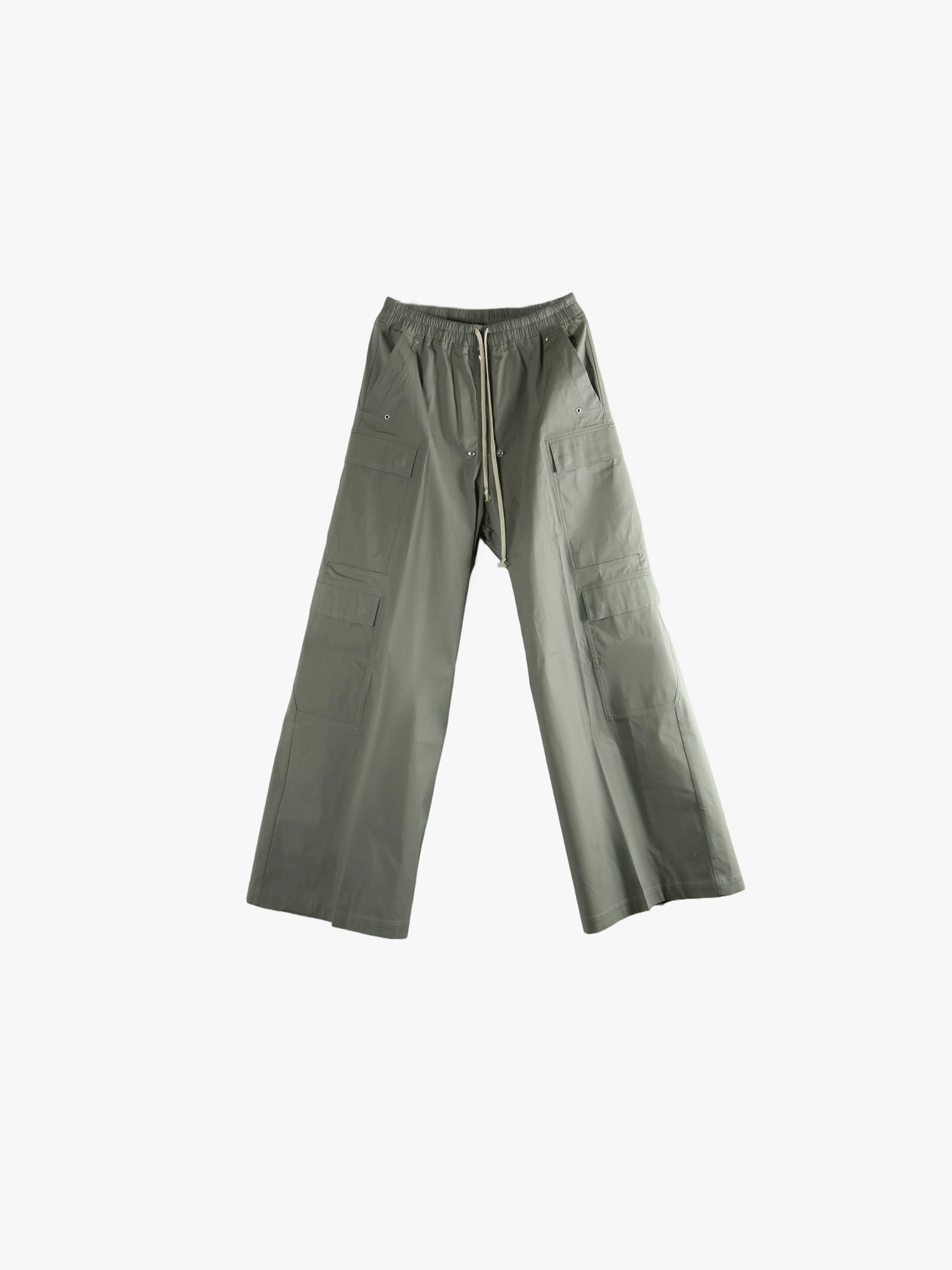 Gray cargo pants,front view