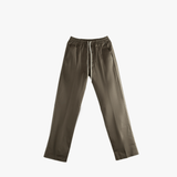 Brown pants,front view