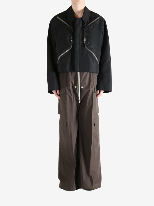 Black jacket,full body view