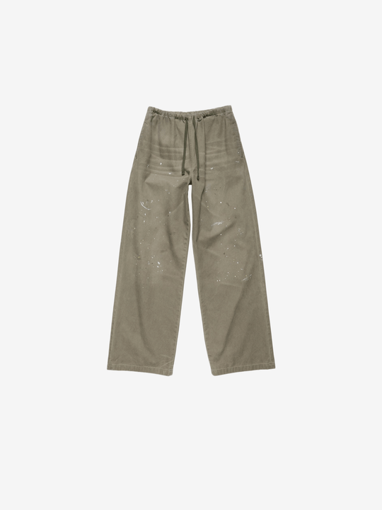 Green jeans, front view