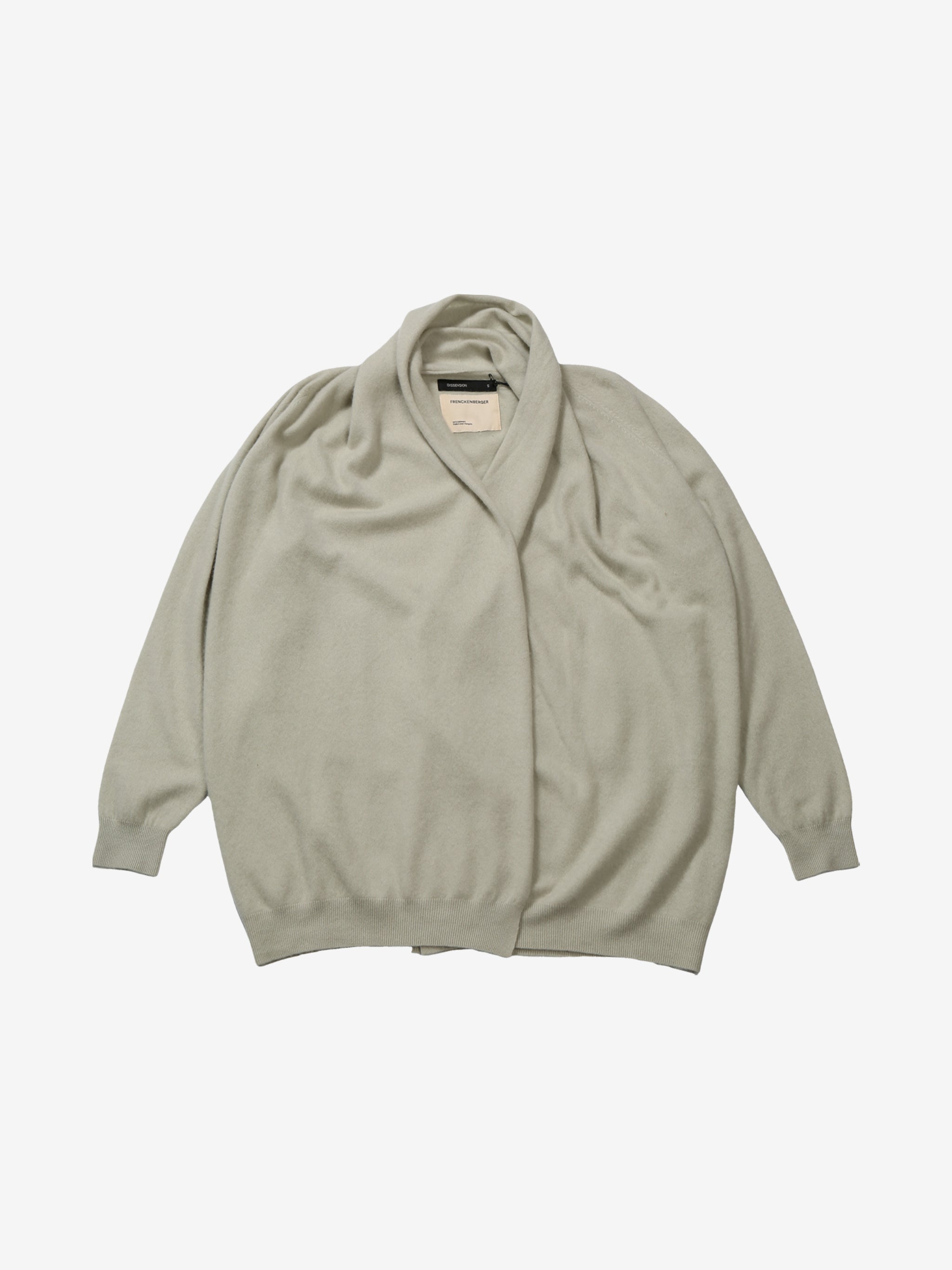 Green cardigan,front view