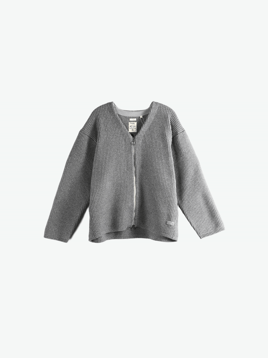 Grey knitwear, front view