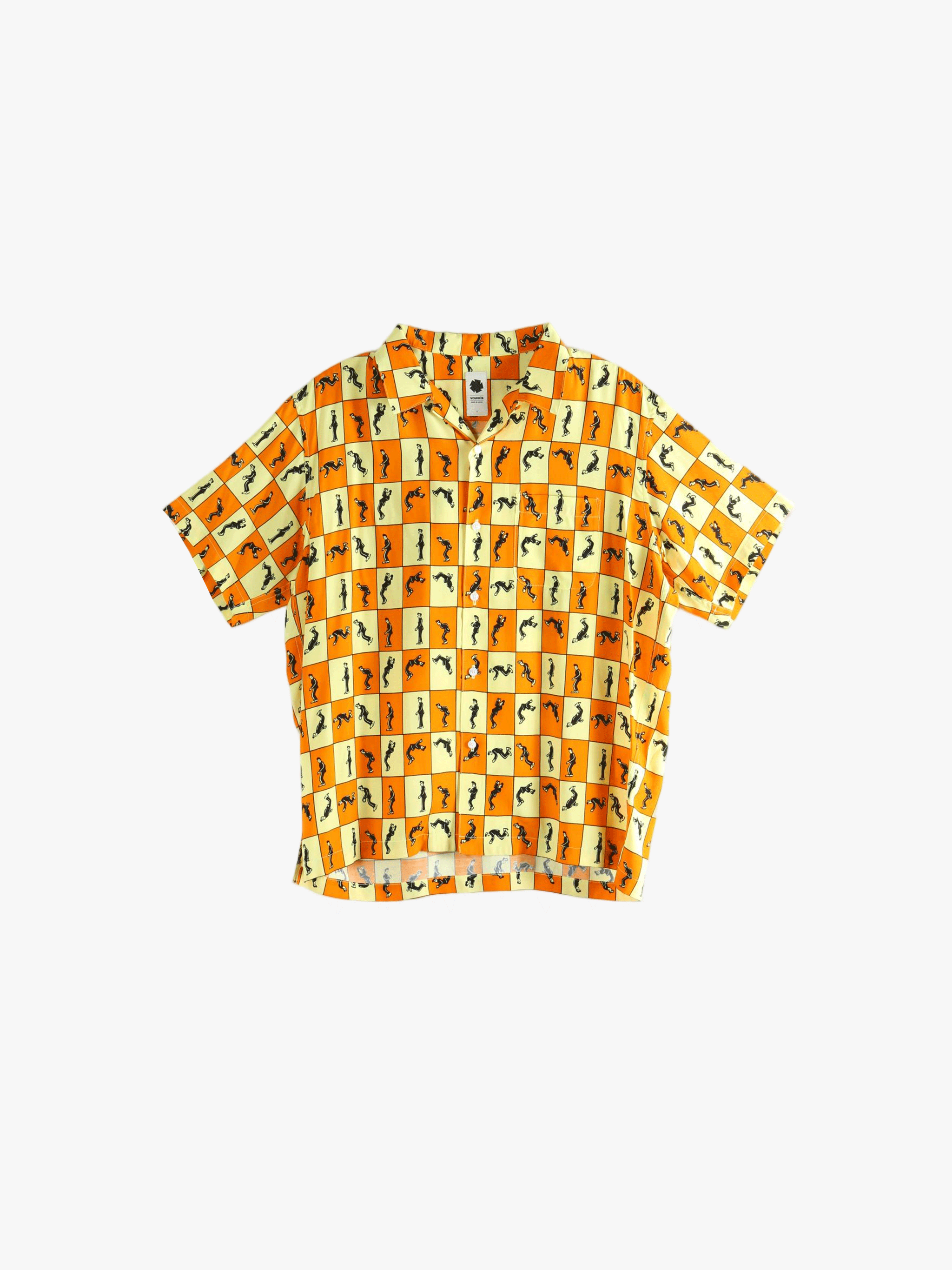 Yellow shirt, full view