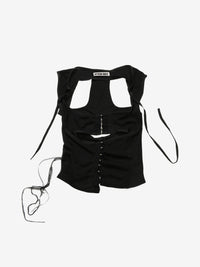 Black tops,front view