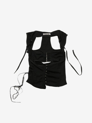 Black tops,front view