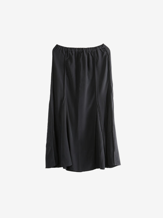 Black skirts,front view