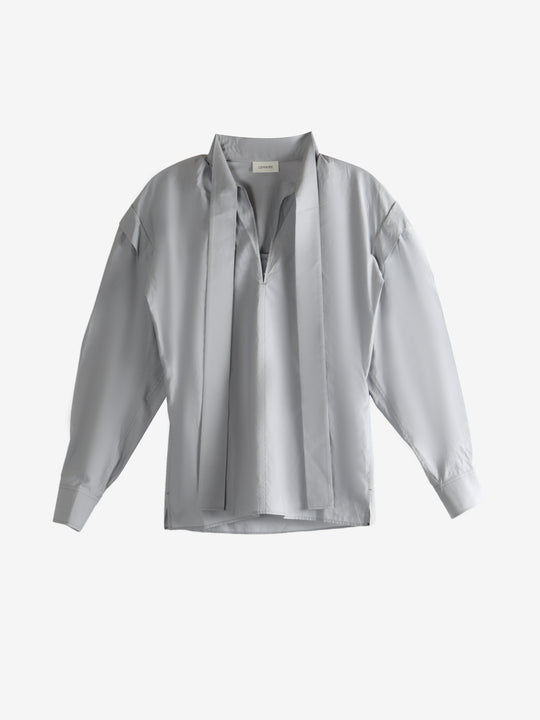 Grey blouse, front view