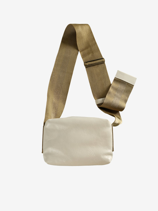 White bag, front view