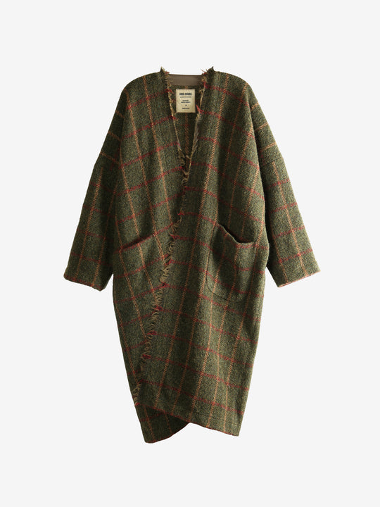 Green coat, front view